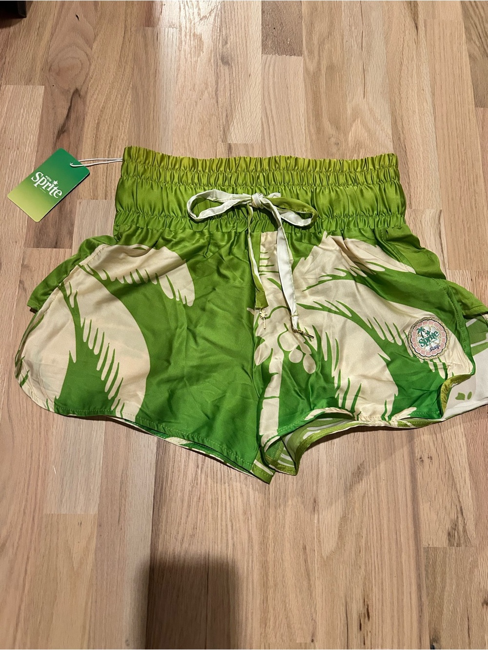 NWT Maaji Sprite Green Tropical Satin Shorts
